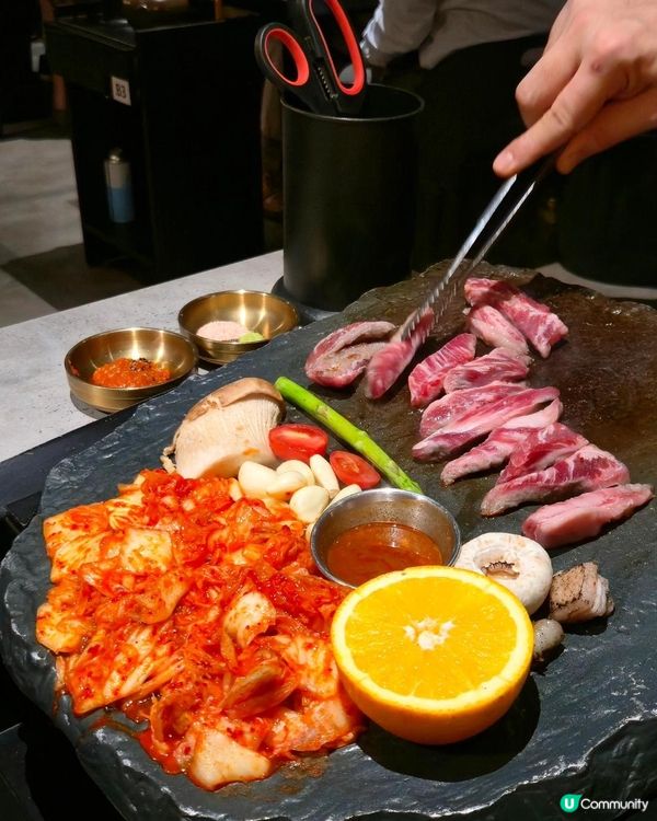 中環🌟The Jeju Black🌟以濟州島火山石為主題嘅餐廳～