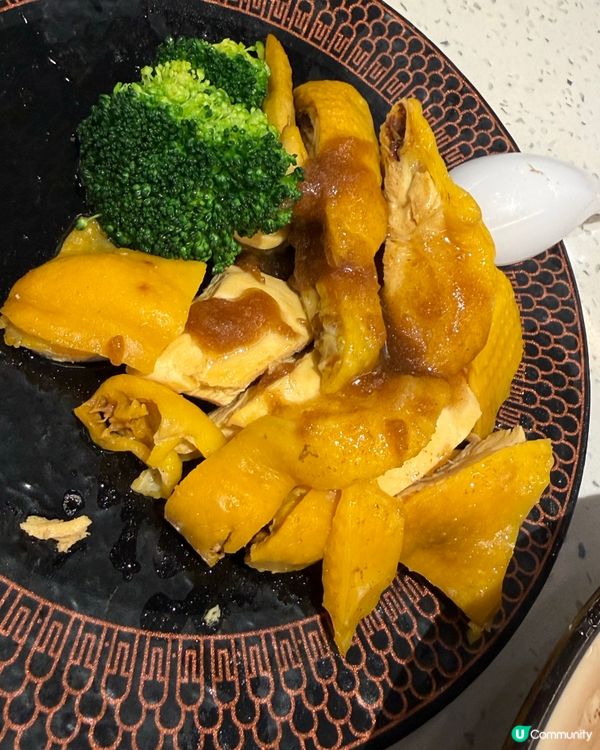 一家人出街食晚飯