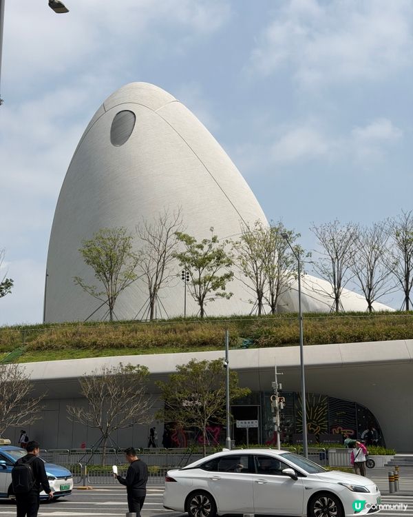 深圳灣文化廣場(又稱深圳灣文化中心)位於南山區,可以人才公園...