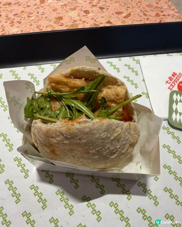 深圳灣文化廣場(又稱深圳灣文化中心)位於南山區,可以人才公園...