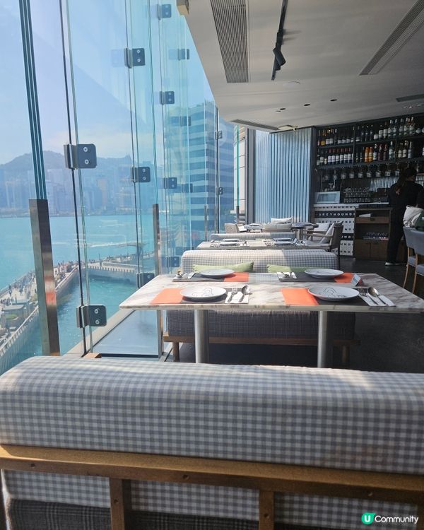 Greyhound Cafe K11musea 