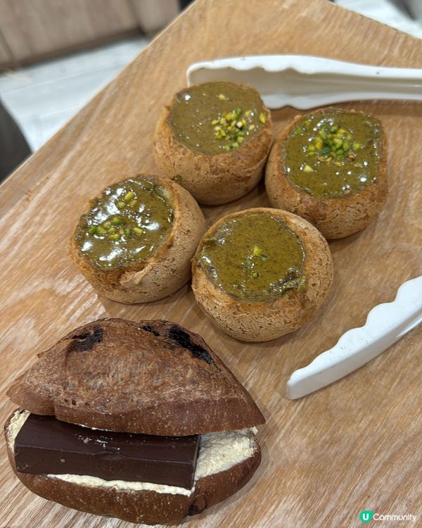 嘉多娜新品！開心果➕朱古力🍫😋 層次豐富！