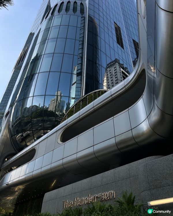 中環新地標🤩呢朵洋紫荊真係驚豔咗我！🌺