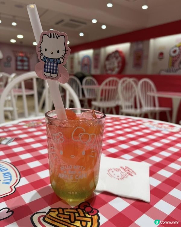 首爾明洞Hello Kitty Cafe 打卡
