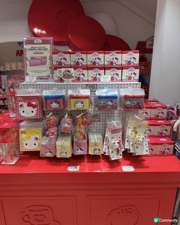 首爾明洞Hello Kitty Cafe 打卡