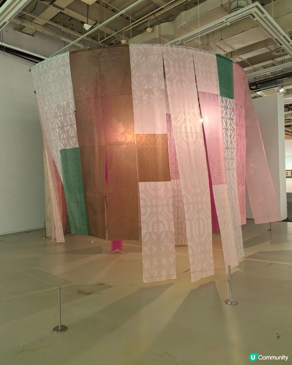 上海雙年展：花聽到蜂了嗎？🌸🐝