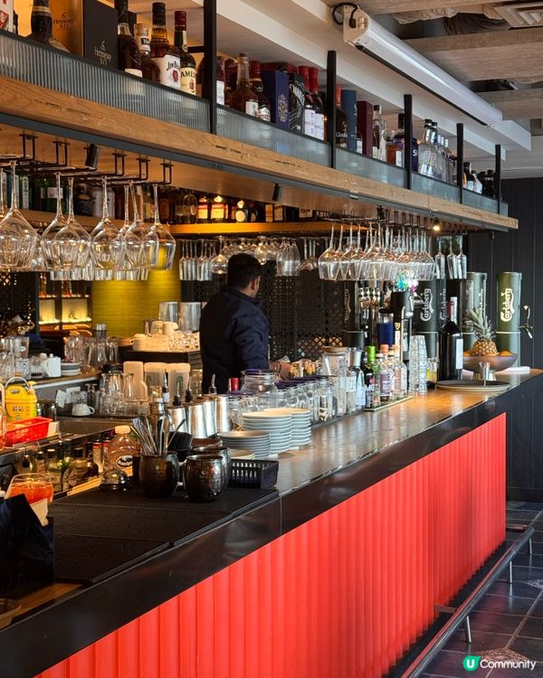 免費無人機表演😍黃埔夜景🍹泰菜西餐💯😋