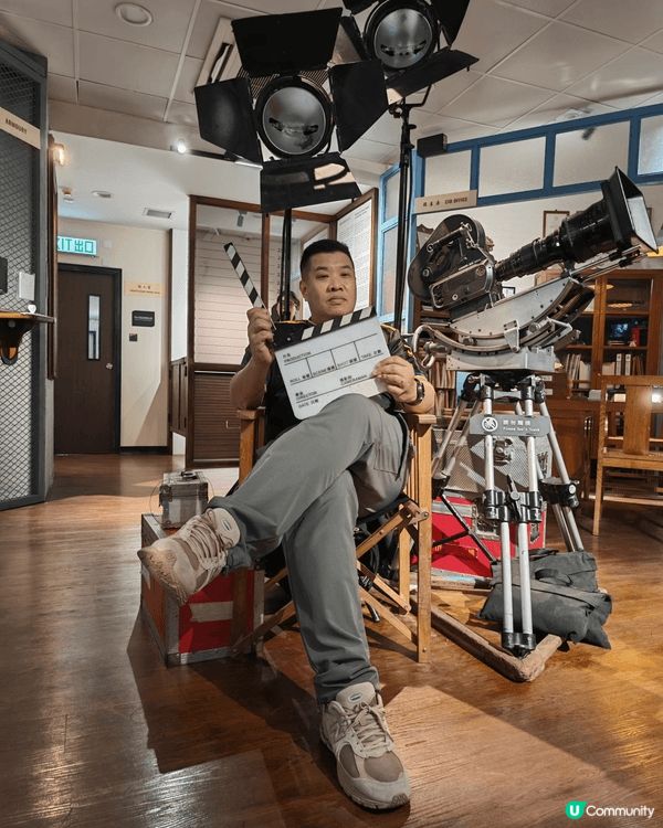 油麻地警署光影之旅是香港一項沉浸式展覽，位於舊油麻地警署，讓...