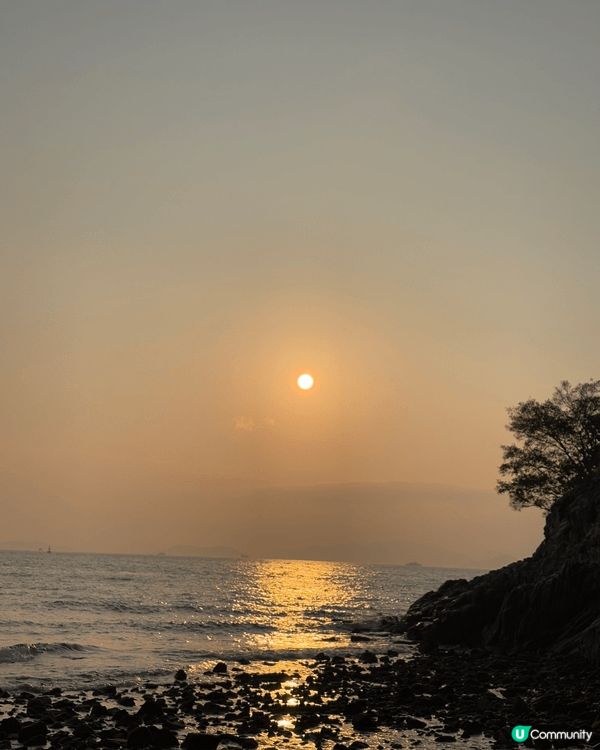 講到港島區睇日落嘅 Secret Garden，華富邨絕對係...