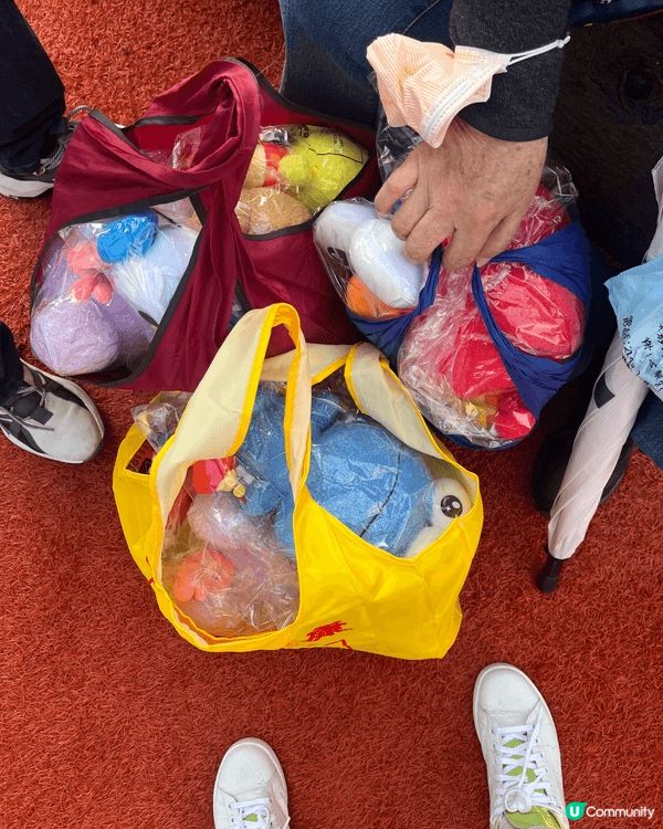 去AIA友邦嘉年華，最享受就係攤位遊戲嗰一刻，手心出汗，心跳...