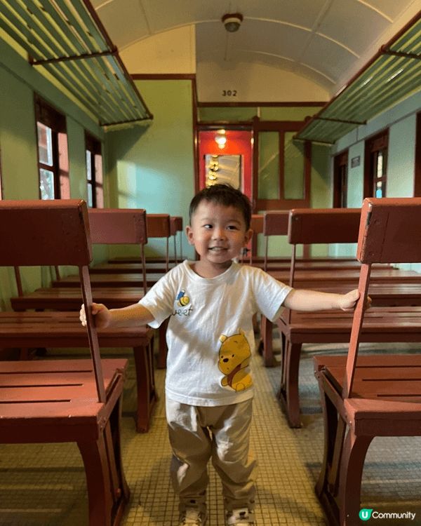 小朋友好喜歡地鐵，所以帶他去鐵路博物館