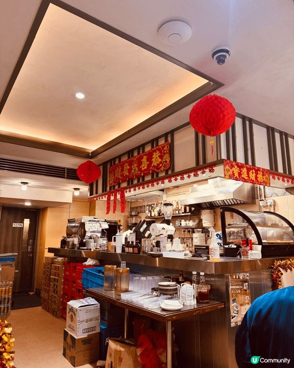 油麻地新發現！大安茶冰廳係一間懷舊氛圍超濃嘅茶餐廳，但唔止得...