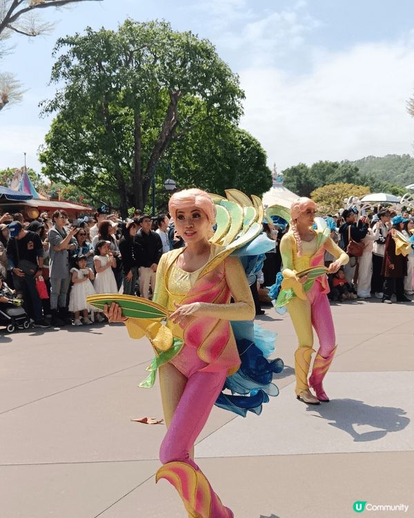 全新日間巡遊表演「迪士尼好友巡遊派對」將是香港迪士尼開幕以來...