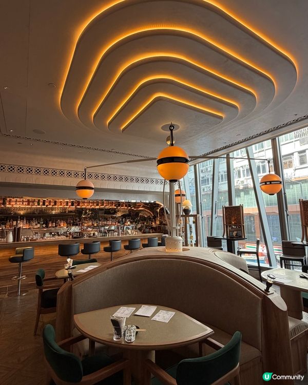 坐餐廳入面竟然睇到地鐵站🤩🥢裝修靚到暈😍😍