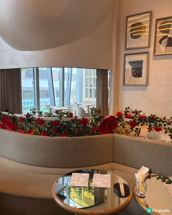 坐餐廳入面竟然睇到地鐵站🤩🥢裝修靚到暈😍😍