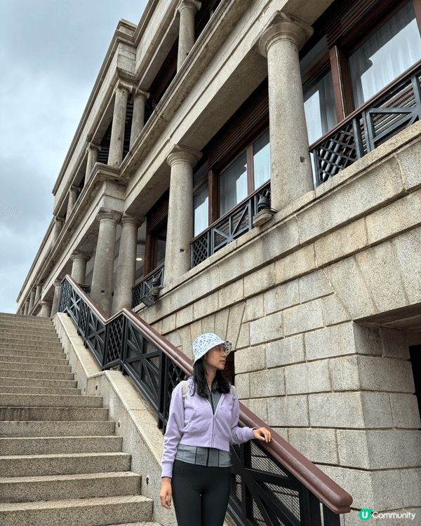 金鐘站C1出口，轉6/6X/260巴士，一定要坐上層右邊位！...