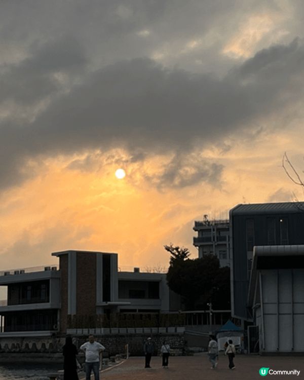 高雄位於台灣南部，是台灣的第二大城，趁著過年假期來一趟高雄小...