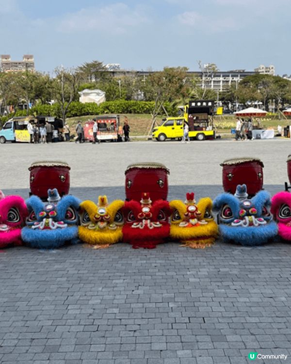 高雄位於台灣南部，是台灣的第二大城，趁著過年假期來一趟高雄小...