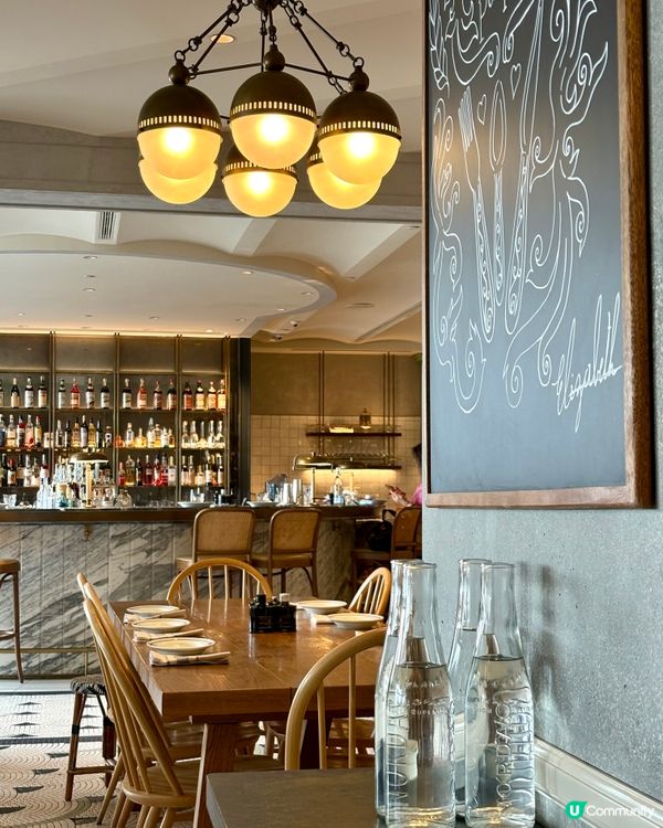 世壹「香港瑰麗酒店」，首選入門餐廳