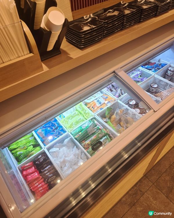 最新新鮮海鮮刺身放題的。任食拖羅