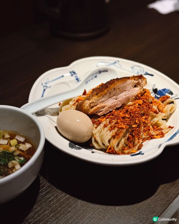 武士風格 日本人也愛吃的拉麵店 🎏