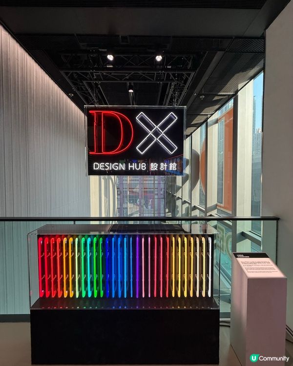 閃耀霓虹，照亮香港！✨