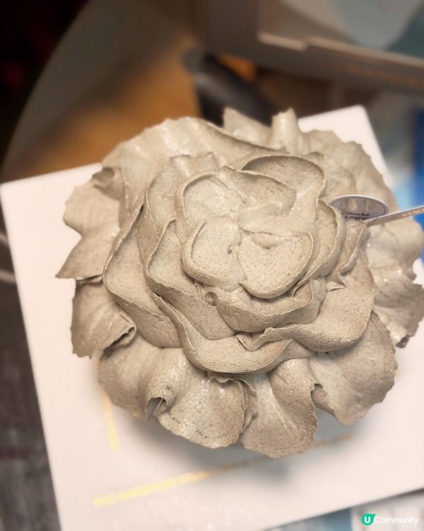 芝麻控必食！人氣蛋糕店麻糬蛋糕！