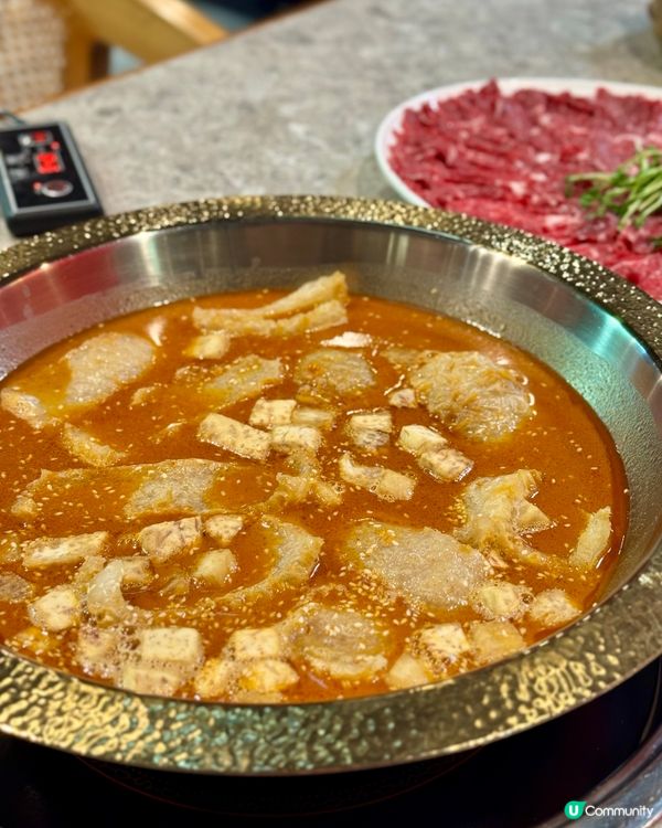 灣仔懷舊經典港式火鍋 手切肥牛肉質鮮甜