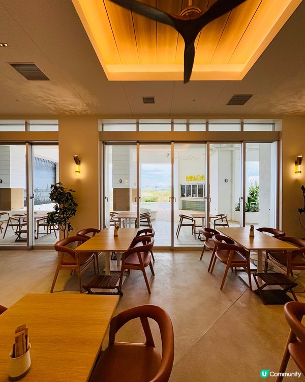 沖繩瀨長島新酒店，把飛機與果涷海當成窗景