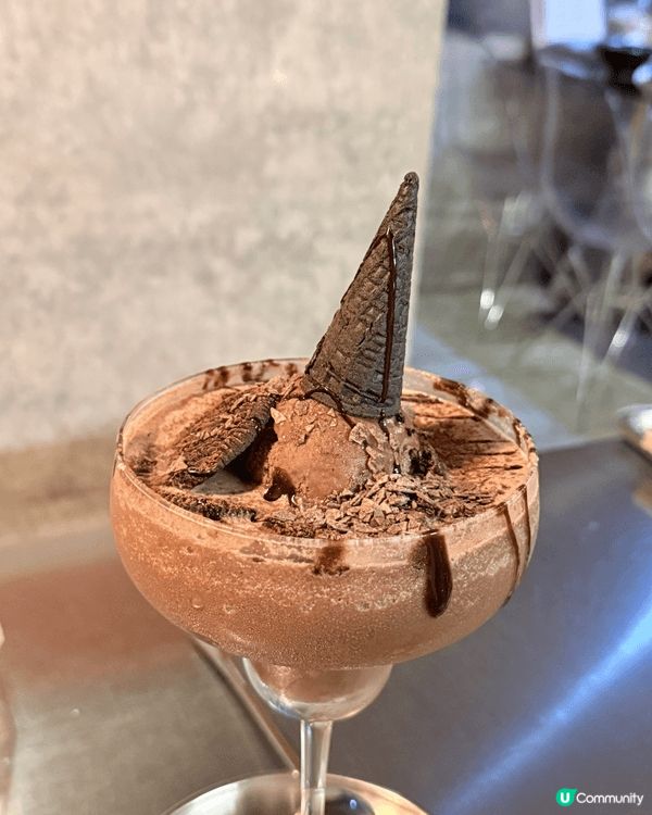 打卡必去嘅旺角開業10年Amico 1890💗