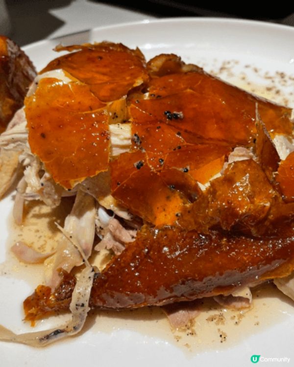 炳勝品味，臘味煲仔飯好香口，魚塊煲及豆腐鍋都好惹味，燒雞夠脆...