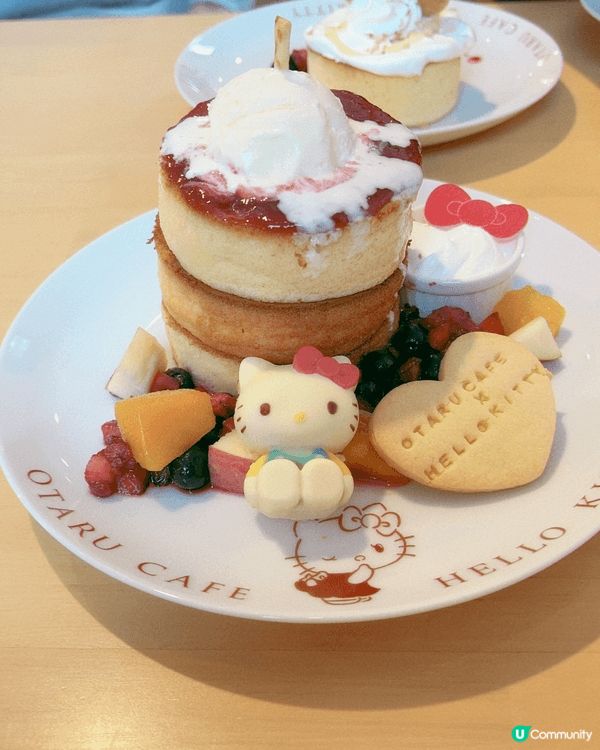 同家人去北海道hello Kitty主題餐廳打卡，估唔到啲嘢...