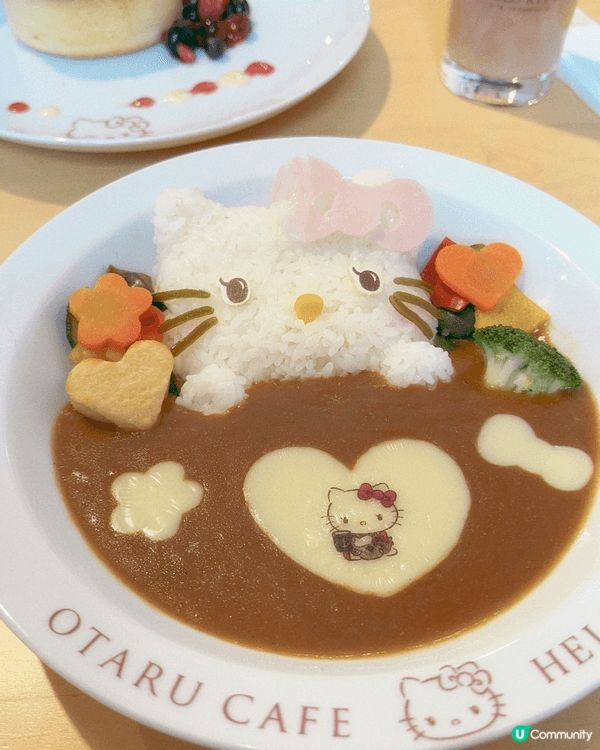 同家人去北海道hello Kitty主題餐廳打卡，估唔到啲嘢...