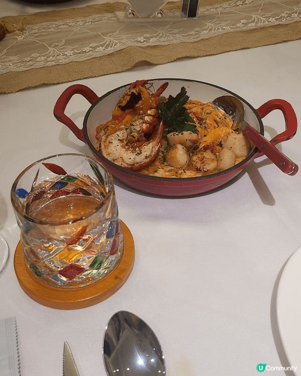 有幸獲朋友邀請去到澳門聖地牙哥古堡酒店享用晚餐～間酒店真係好...