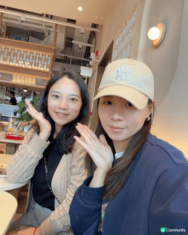 和閨蜜探店泰國餐廳和西式餐廳，喜歡探索各類美食