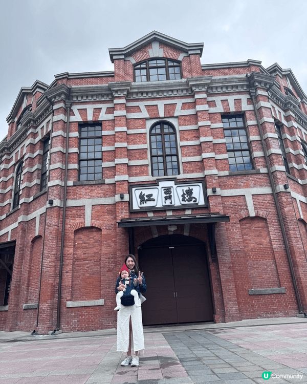 1. 台北紅樓：紅磚建築在燈光下顯得復古又浪漫，是西門町的必...