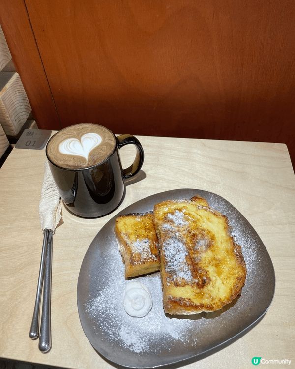 高雄既獺咖啡-武廟店☕️有懶訓既貓店長💛 咖啡同吐司都好好味...