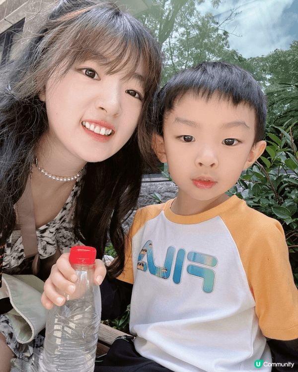 親子遊！鬼斧神工靚到震 🤩 雲南石林