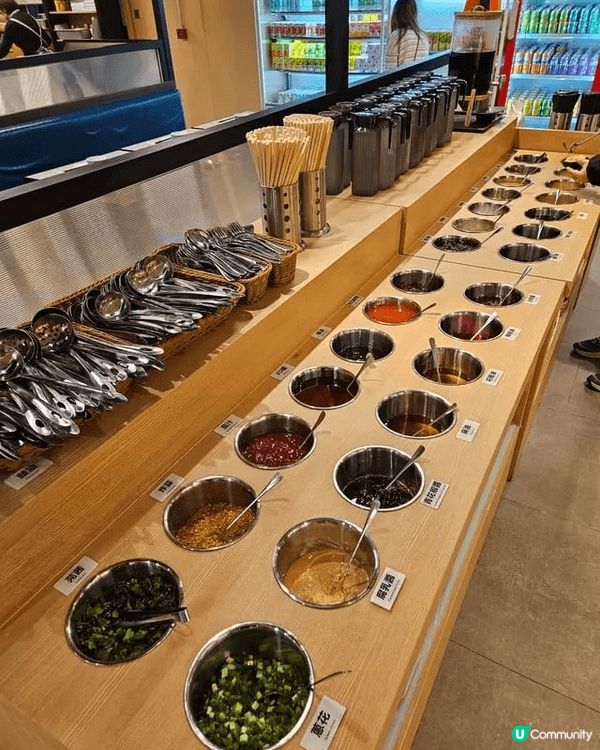 最近中同飯聚想去任食火鍋，開業一年嘅牛火火喺D2 Place...