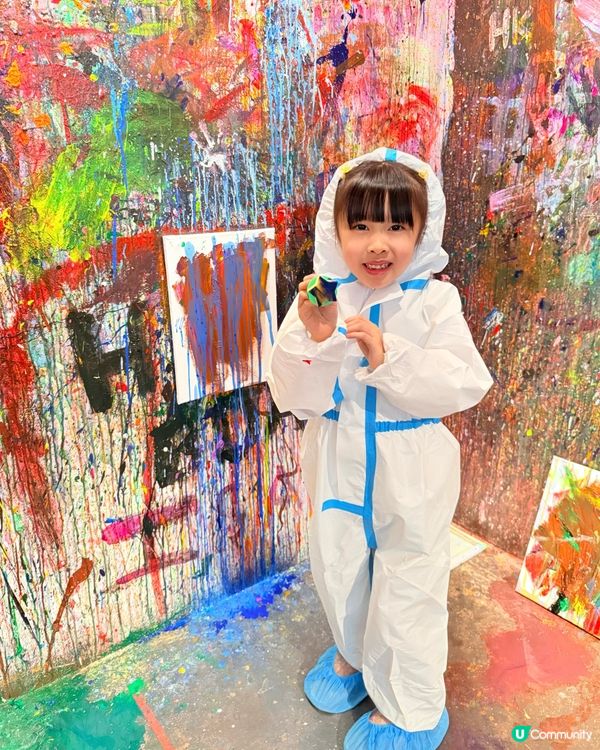 上星期帶咗彤彤👧🏻去一個好特別嘅地方度體驗不一樣嘅藝術🎨...