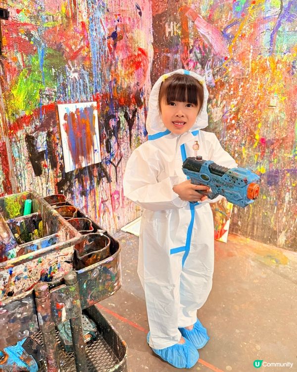 上星期帶咗彤彤👧🏻去一個好特別嘅地方度體驗不一樣嘅藝術🎨...