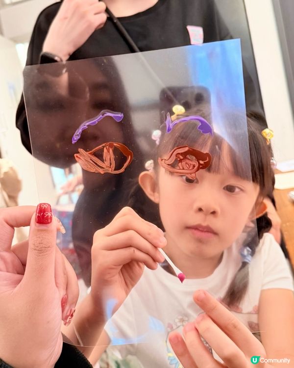 上星期帶咗彤彤👧🏻去一個好特別嘅地方度體驗不一樣嘅藝術🎨...