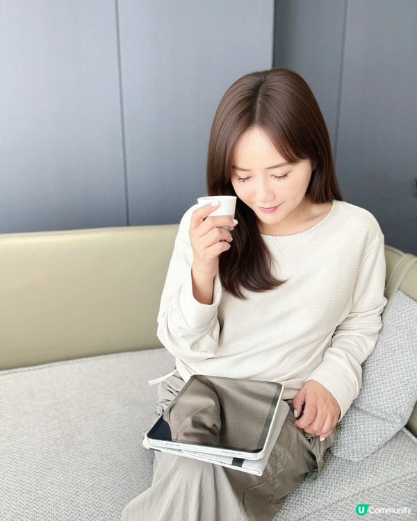 全新TRESemmé 黑金髮光瓶系列