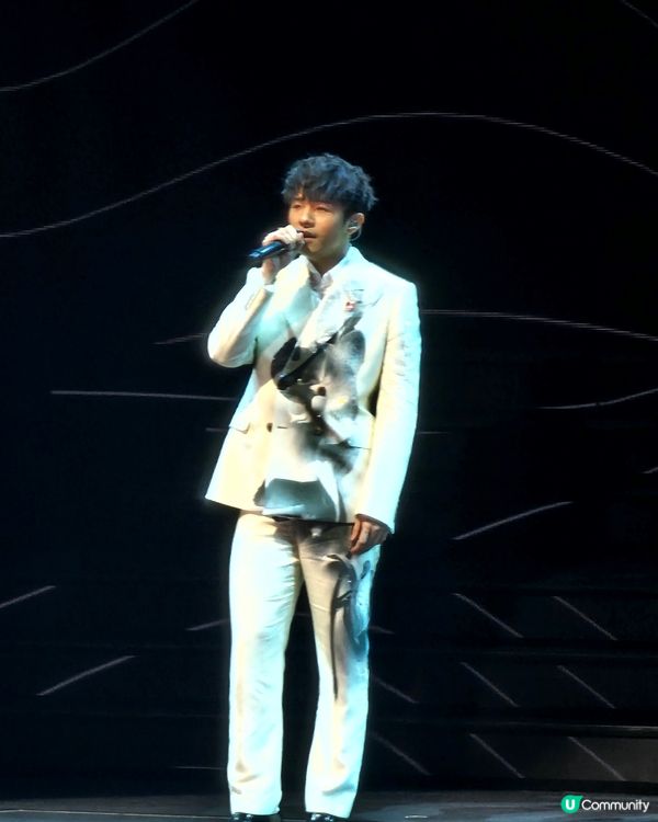 我第一次睇嘅Mirror 演唱會