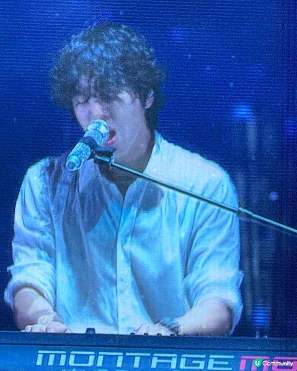 Everybody 뛰 🕺CN Blue 香港場