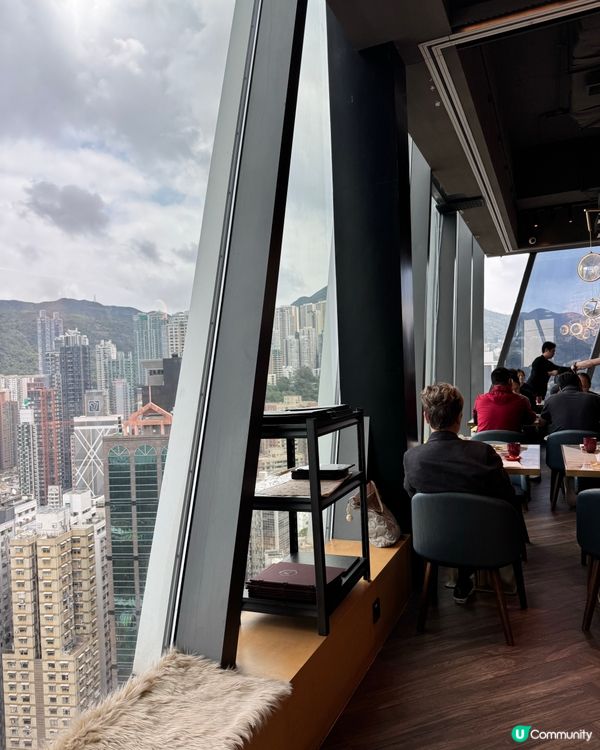 $400連加一 對住維港食鵝肝 和牛  鮑魚鐵板燒