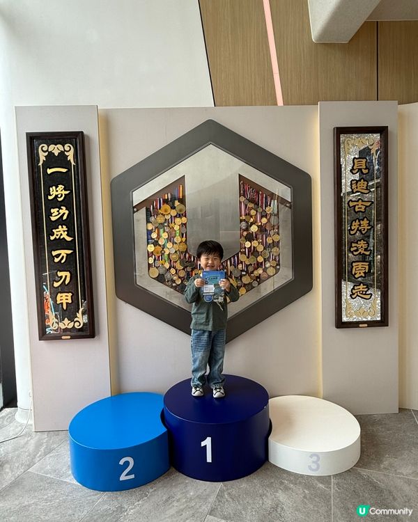 細細第一次學游泳🏊🏻‍♂️學懂不放棄