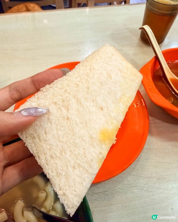 柴灣美食｜一間有貓的老式茶餐廳