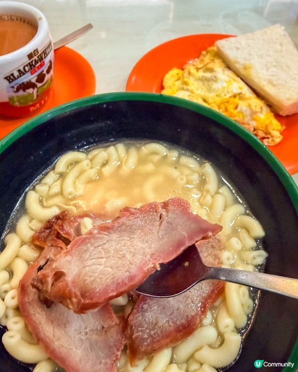 柴灣美食｜一間有貓的老式茶餐廳