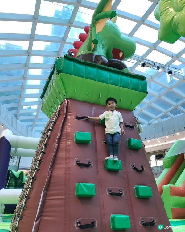 復活節玩 彈床➕親親小動物🐰🐍